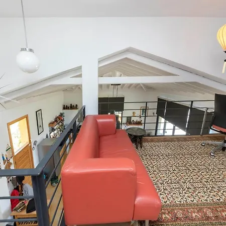 Impressive House With Peaceful Garden In Bodrum Vila *