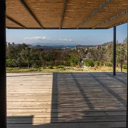 Impressive House With Peaceful Garden In Bodrum Vila *